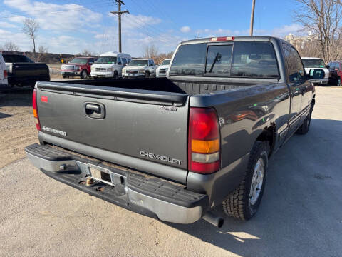 2000 Chevrolet Silverado 1500 LS