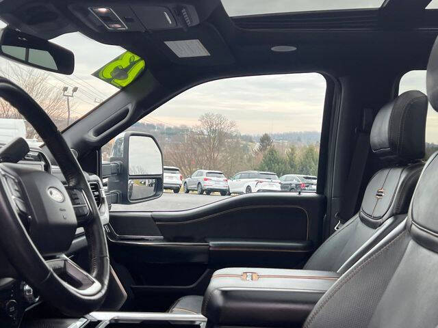 2023 Ford F-350 Super Duty Platinum