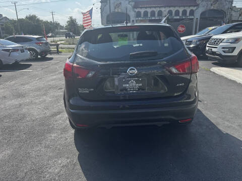 2017 Nissan Rogue Sport S