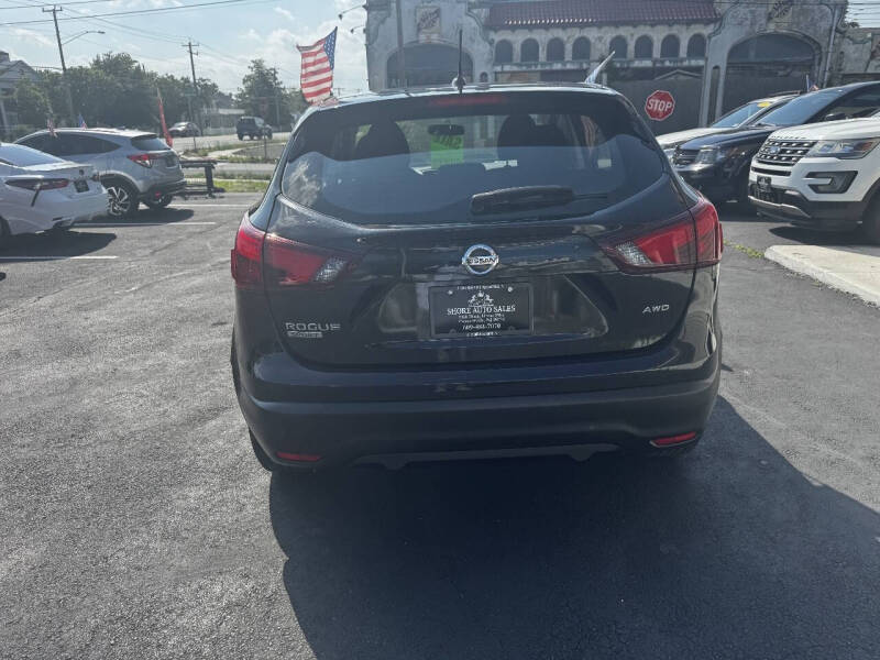 2017 Nissan Rogue Sport S