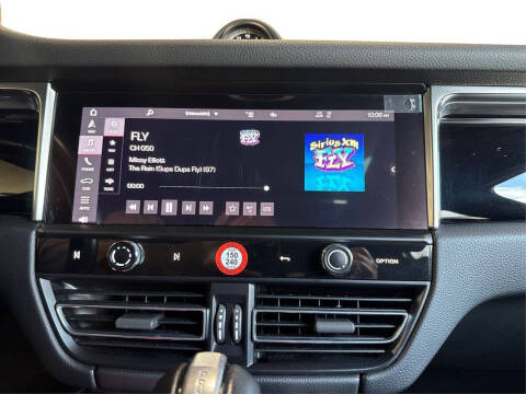 2023 Porsche Macan S