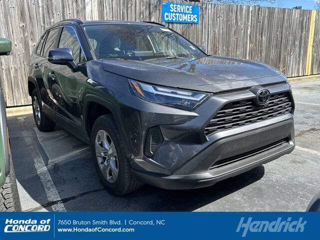2023 Toyota RAV4 XLE