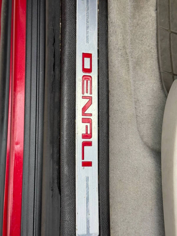 2012 GMC Acadia Denali