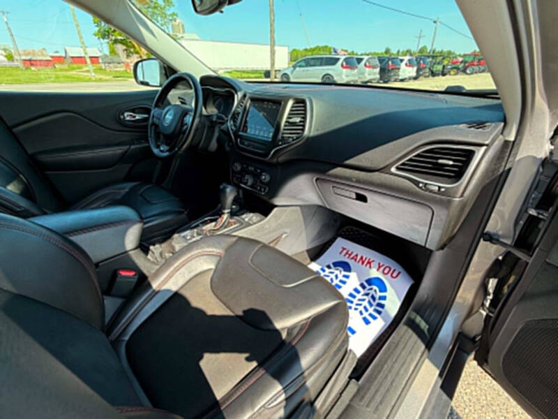2019 Jeep Cherokee Trailhawk