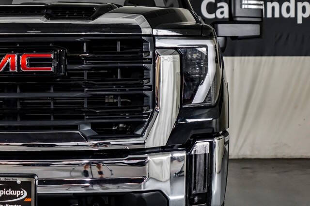 2024 GMC Sierra 2500HD Pro