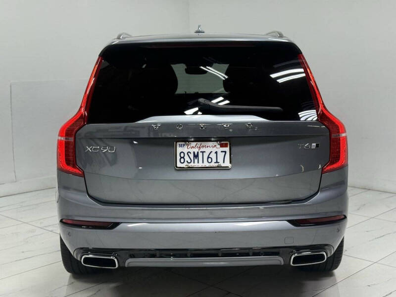 2019 Volvo XC90 T6 R-Design