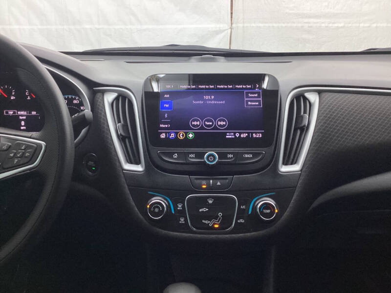 2024 Chevrolet Malibu LS