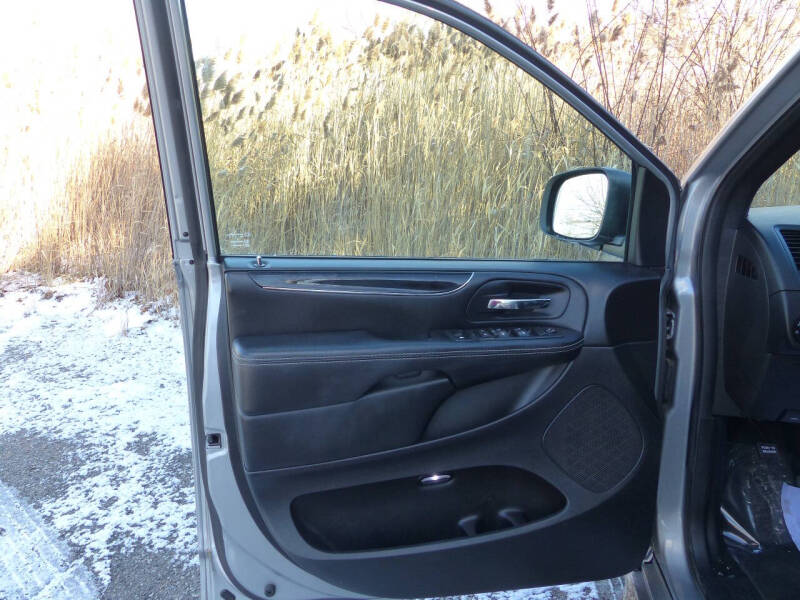 2016 Dodge Grand Caravan SXT