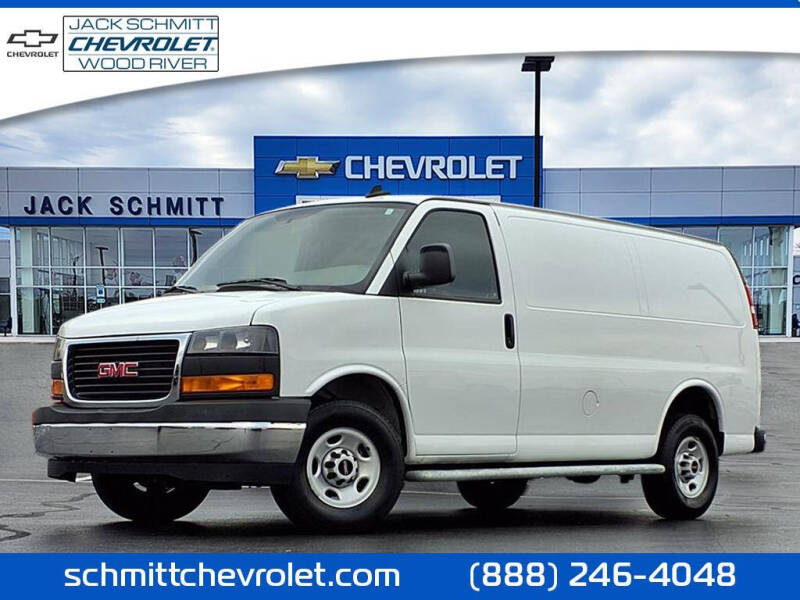 2024 GMC Savana Cargo Work Van's photo