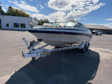 2004 Crownline 202BR