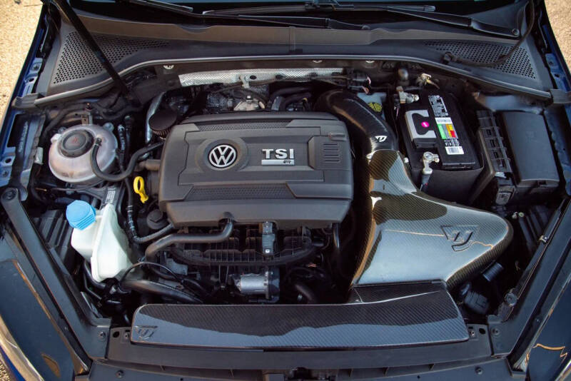 2019 Volkswagen Golf R 4Motion