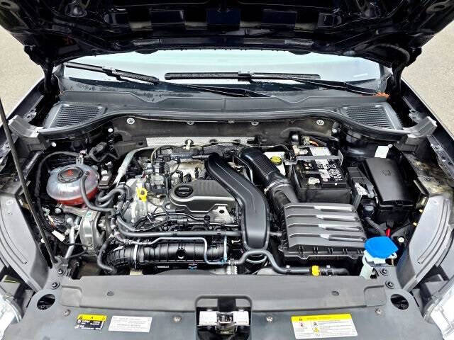 2024 Volkswagen Taos SE 4Motion