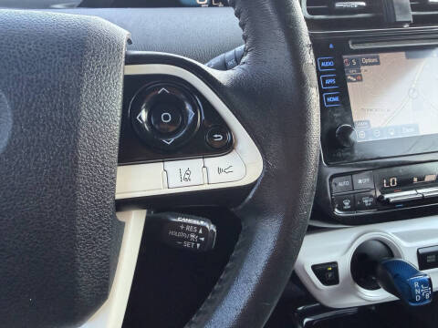 2017 Toyota Prius Four Touring