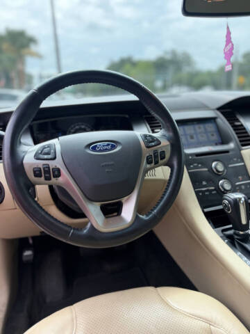 2016 Ford Taurus SEL