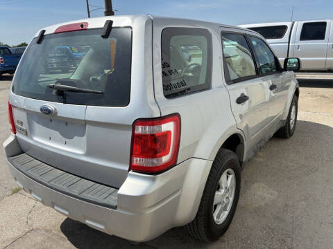 2009 Ford Escape XLS