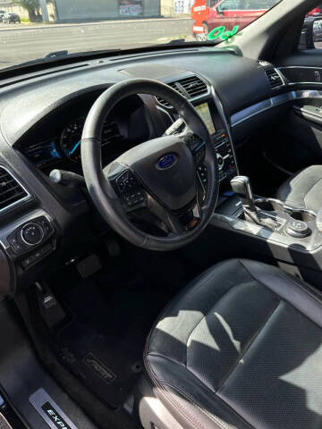 2018 Ford Explorer Sport