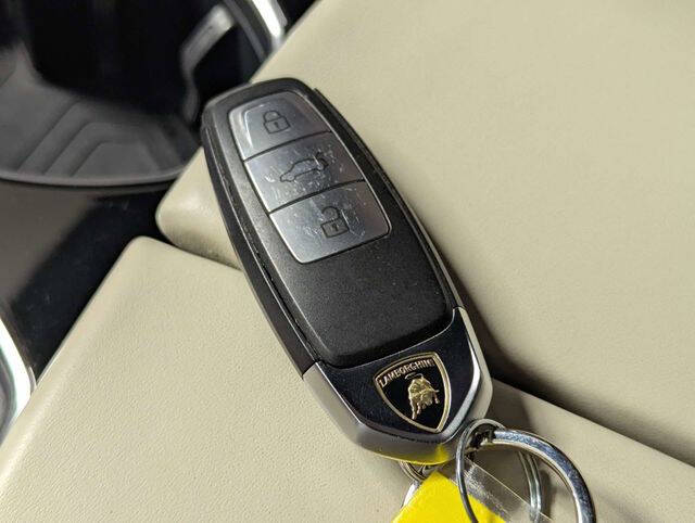 2019 Lamborghini Urus