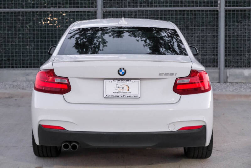 2016 BMW 2 Series 228i