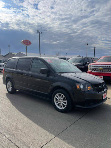 2015 Dodge Grand Caravan for sale at UNITED AUTO INC in South Sioux City NE