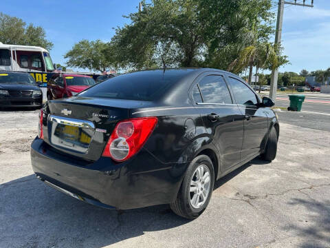 2013 Chevrolet Sonic LT Auto