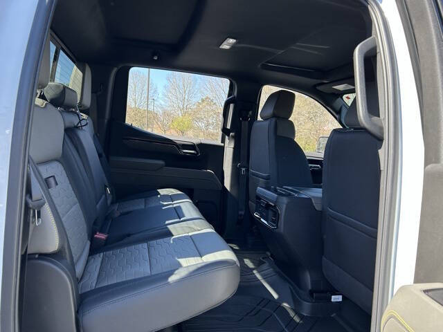 2025 Chevrolet Silverado 1500 ZR2