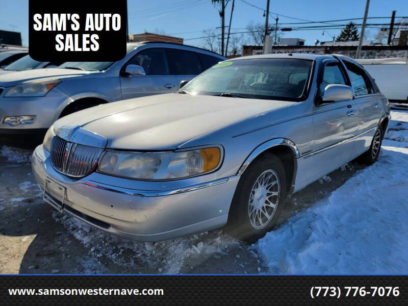 2000 Lincoln Town Car for sale at SAM'S AUTO SALES in Chicago IL