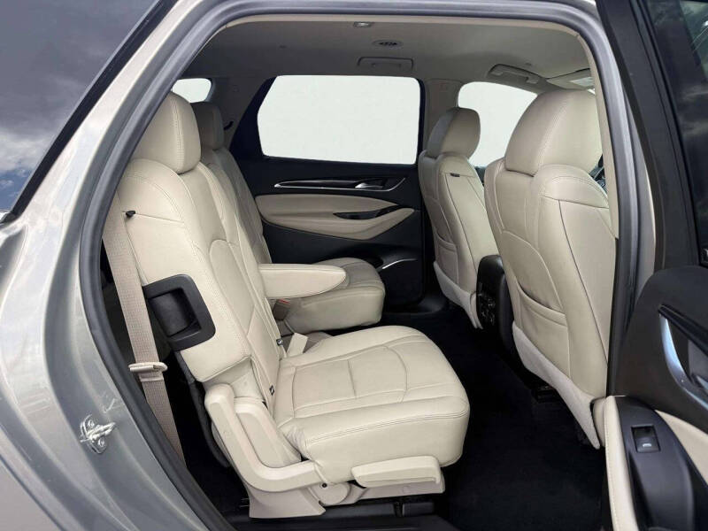2019 Buick Enclave Essence