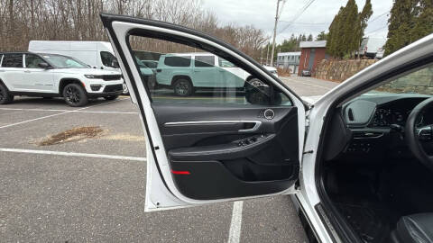 2021 Hyundai Sonata Hybrid Limited