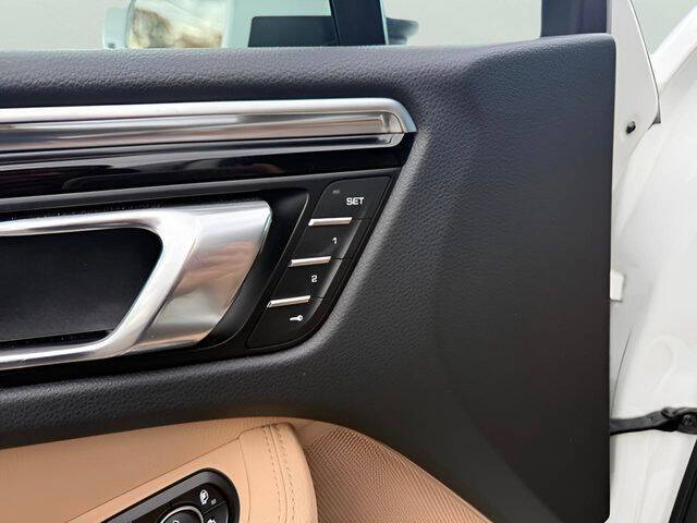 2021 Porsche Macan S