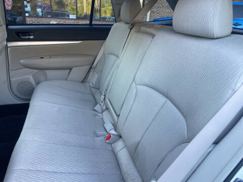 2011 Subaru Outback 2.5i Premium