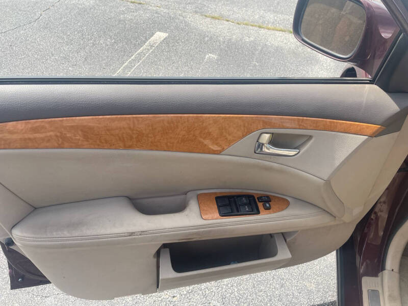 2006 Toyota Avalon XLS