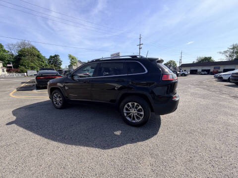 2019 Jeep Cherokee Latitude Plus
