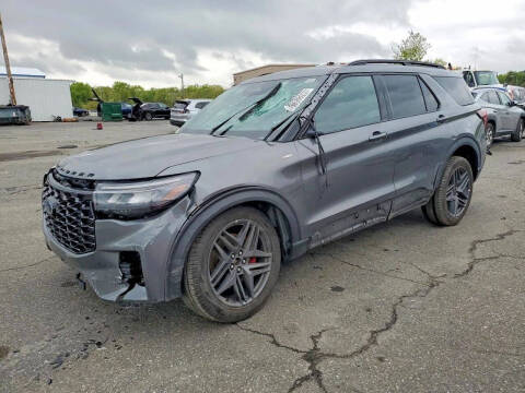 2025 Ford Explorer ST-Line