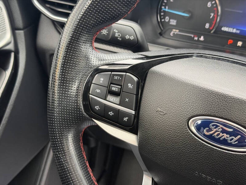 2022 Ford Explorer ST-Line