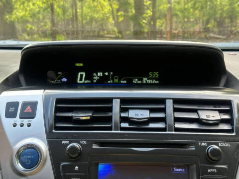 2013 Toyota Prius v Three
