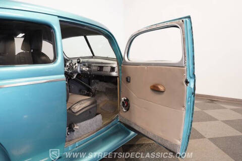 1940 Ford Deluxe
