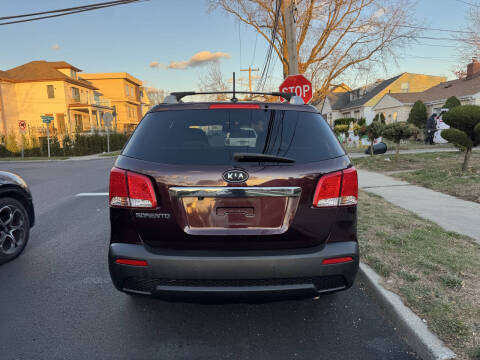 2012 Kia Sorento LX