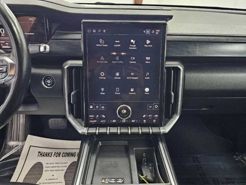2024 GMC Acadia Elevation