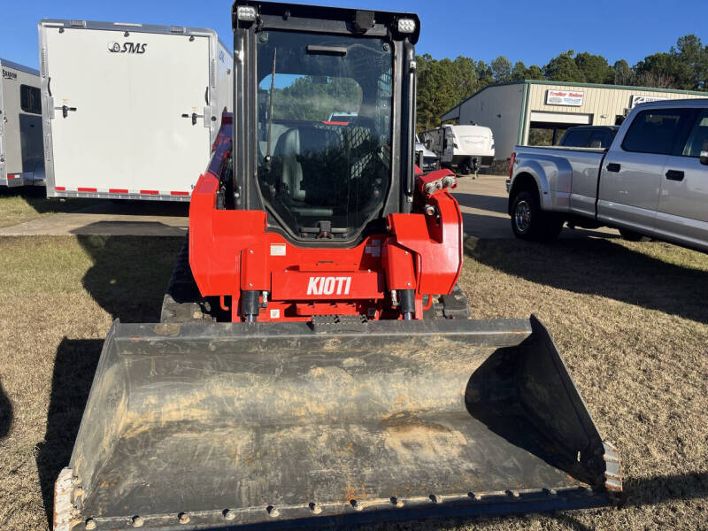 2025 Kioti CT Loader TL750