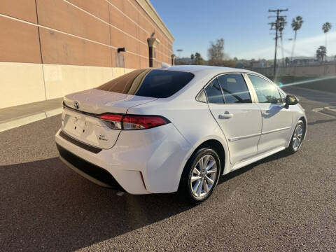 2025 Toyota Corolla Hybrid LE
