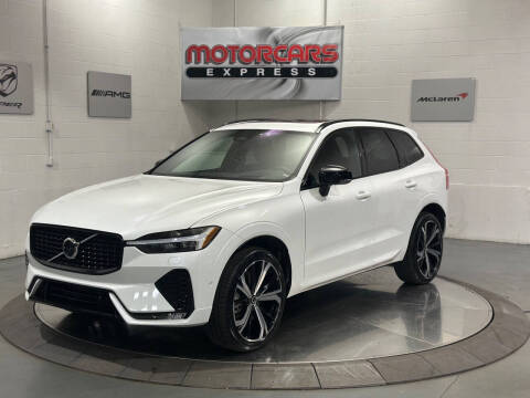 2022 Volvo XC60 B6 R-Design