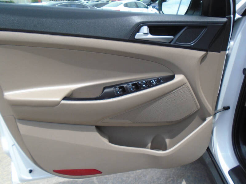 2021 Hyundai Tucson SE