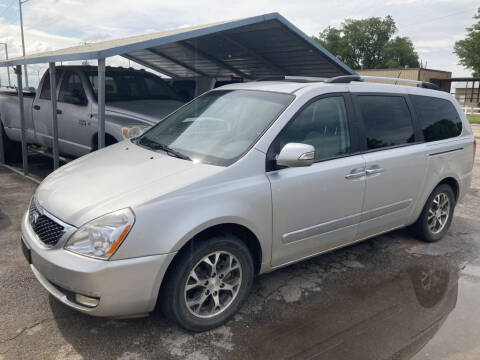 2014 Kia Sedona for sale at A & G Auto Sales in Lawton OK