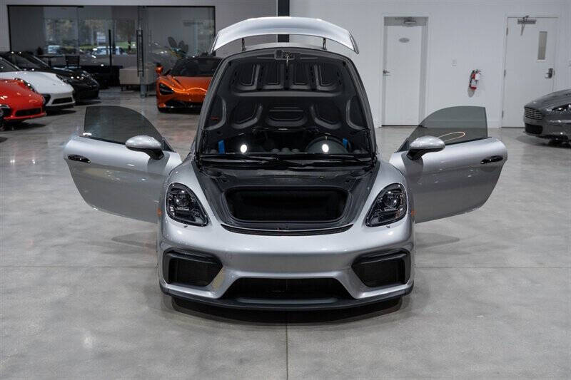 2020 Porsche 718 Cayman GT4