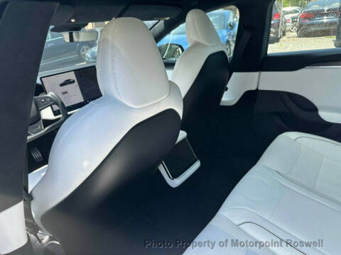 2022 Tesla Model S Plaid