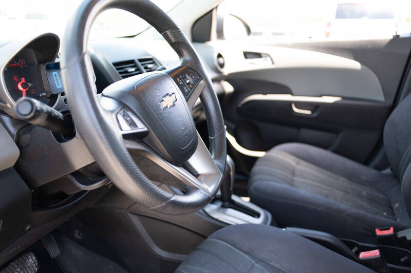 2013 Chevrolet Sonic LT Auto