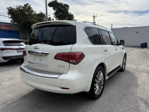 2017 Infiniti QX80 Signature Edition