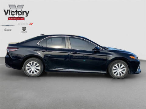 2021 Toyota Camry Hybrid LE