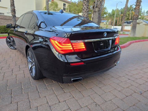 2012 BMW 7 Series 750Li