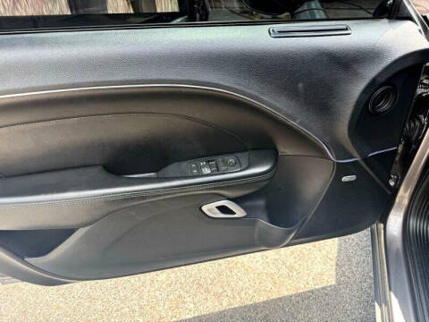 2016 Dodge Challenger R/T Scat Pack